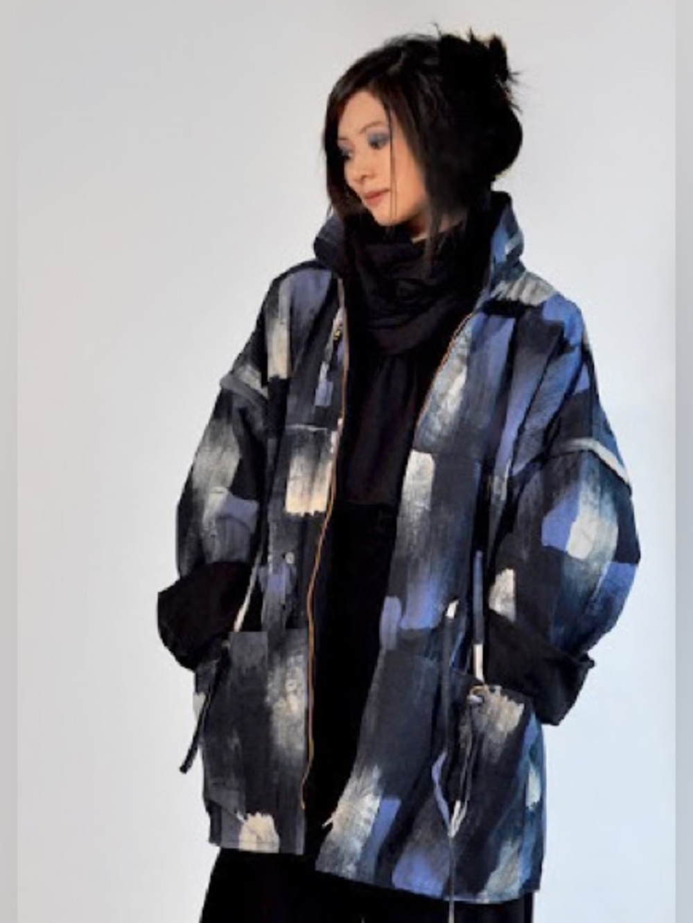 Kaliyana REVERSIBLE ANORAK Jacket - windows Blue Black & White